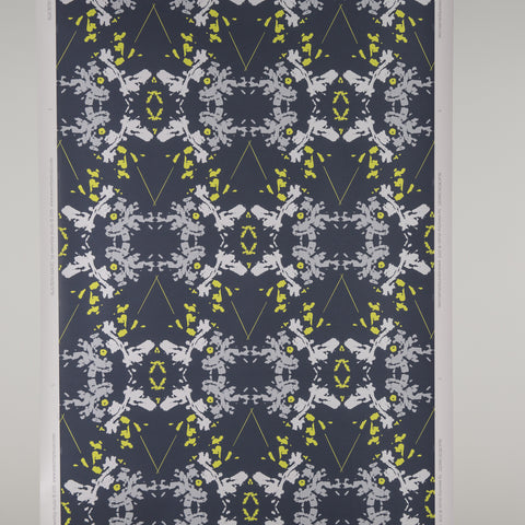 Blackish Magic Wallpaper (Midnight/Chartreuse)